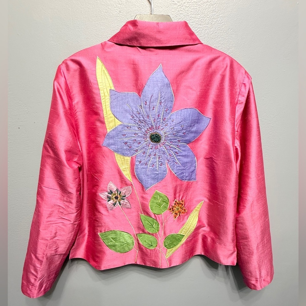 Vintage 100% Silk  Pink Floral Button-Up Jacket with lining